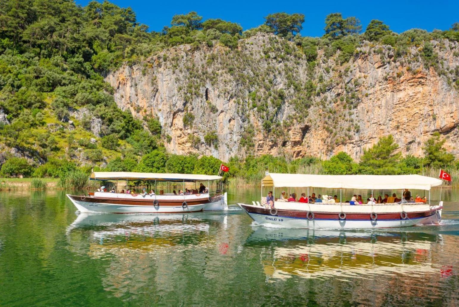 Elmas Paradise Villa